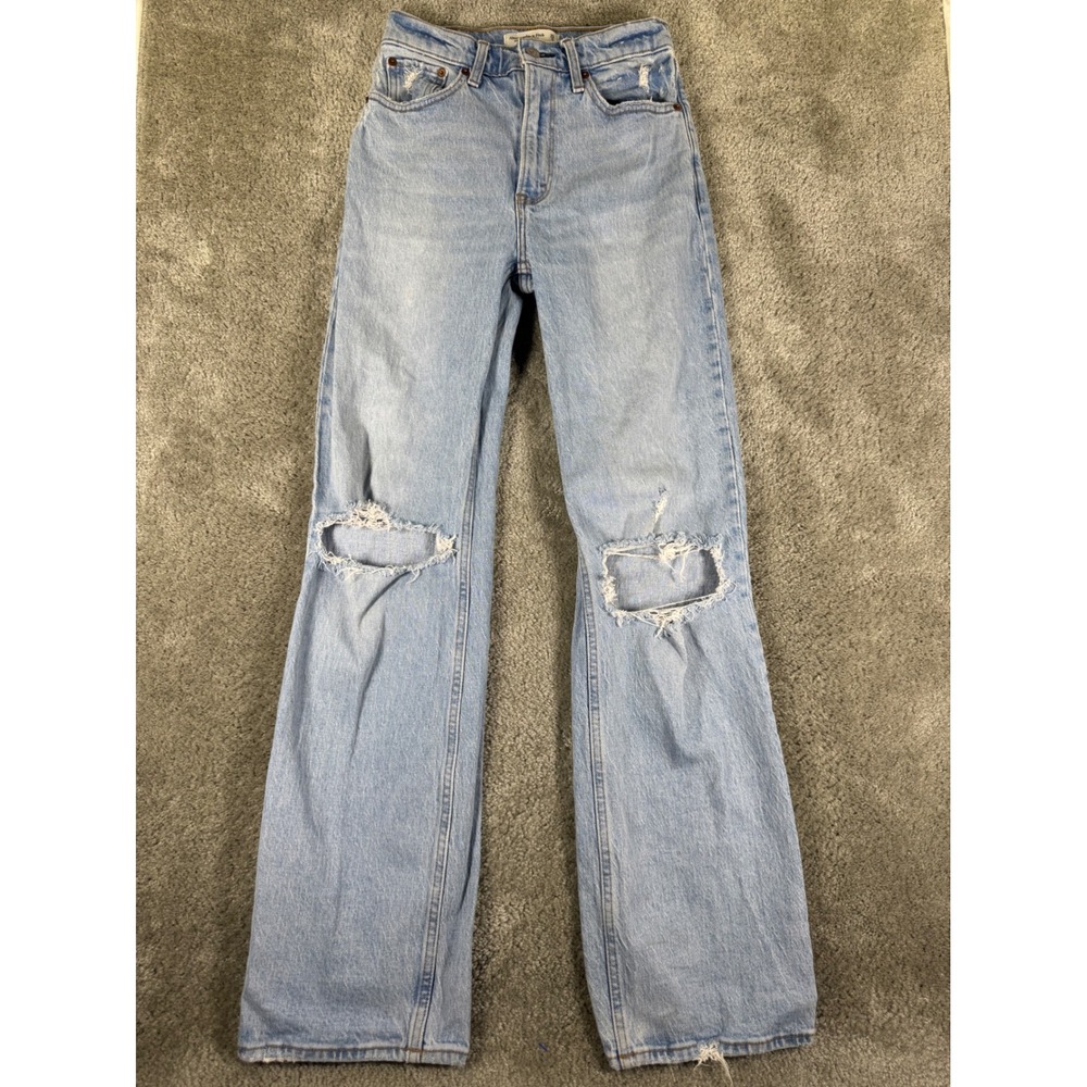 Abercrombie & Fitch 90s Relaxed Jean High Rise Light Wash Distressed Size 25/0R